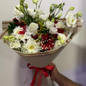  Antalya Flower Delivery Elegant Gerbera Lisyantus Bouquet