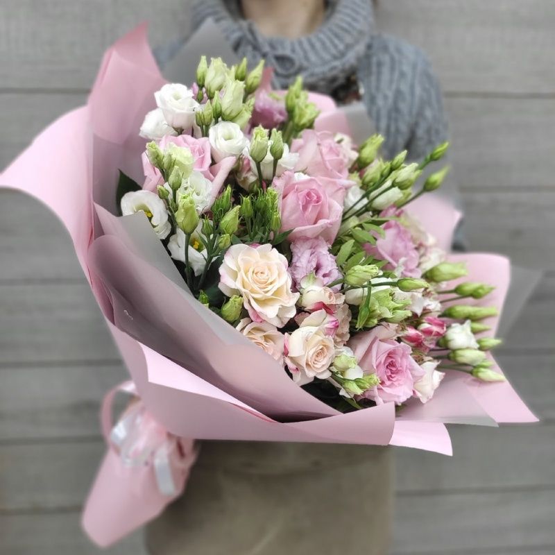 Флорист в Анталия‎  Элегантная Роза Лизиантус Белый Розовый Букет