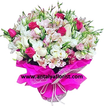  Antalya Blumenlieferung Stylish Bouquet Astoria Rose