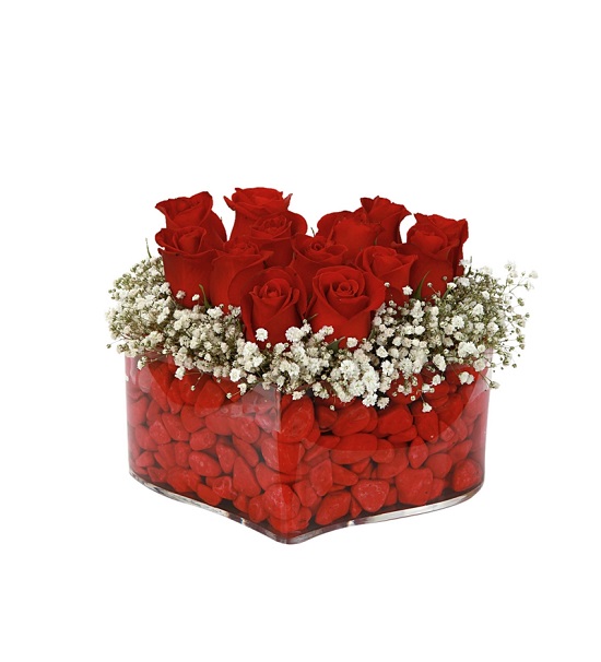 Antalya Florist 13 Red Roses Heart Arrangement